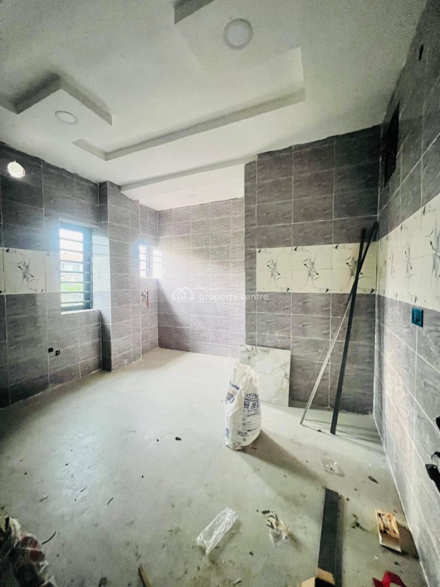 Magnificently 5 Bedroom Terrace Duplex Plus Bq in a Haven Estate., Maryland, Lagos, House for Sale