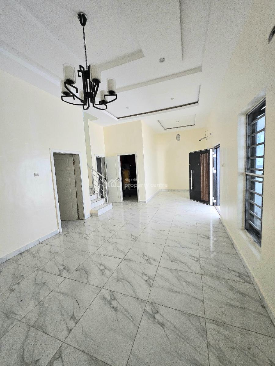 Newly Renovated 4 Bedroom House, Chevron Right Side, Lekki Phase 1, Lekki, Lagos, Terraced Duplex for Rent