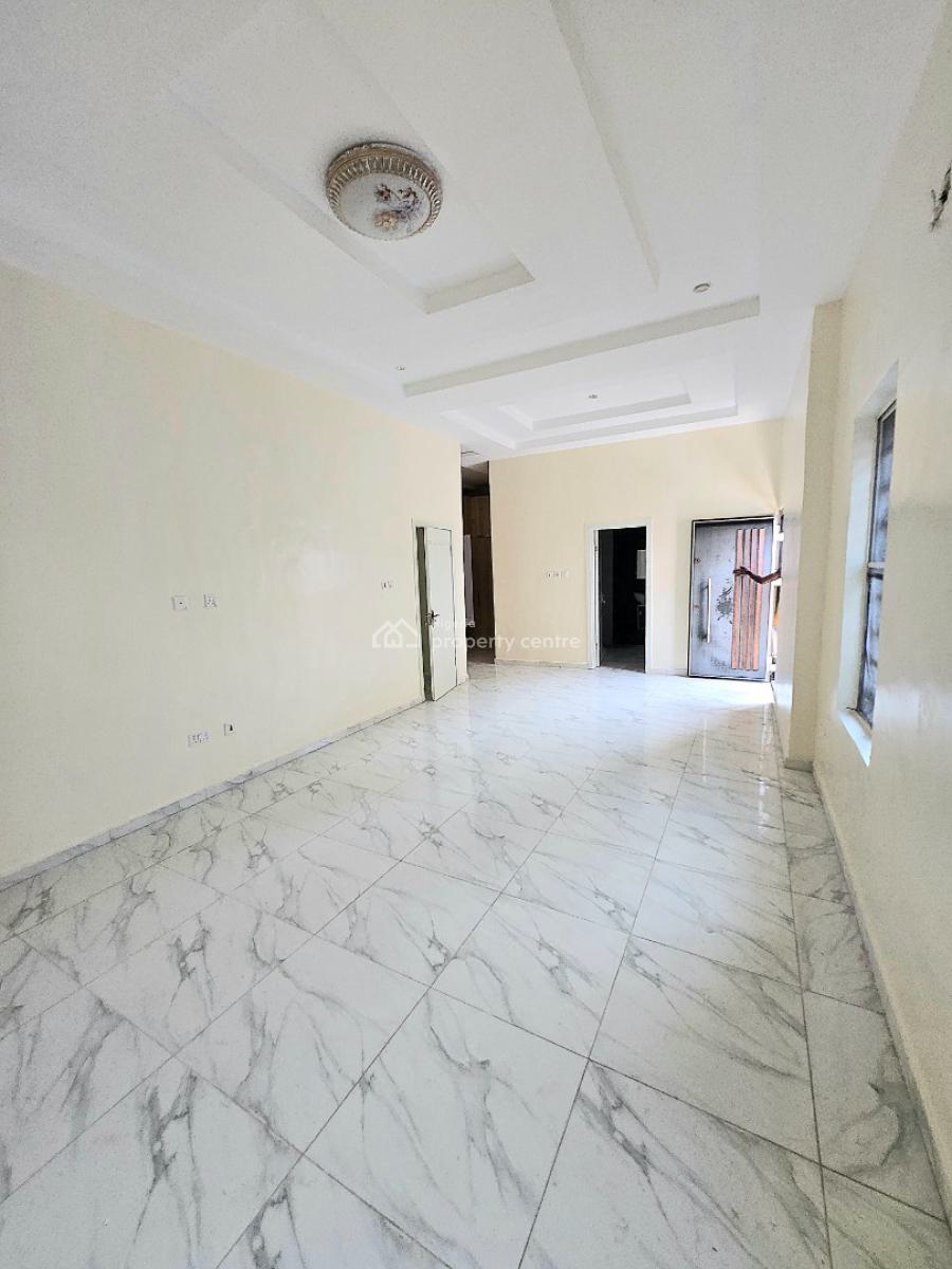 Newly Renovated 4 Bedroom House, Chevron Right Side, Lekki Phase 1, Lekki, Lagos, Terraced Duplex for Rent