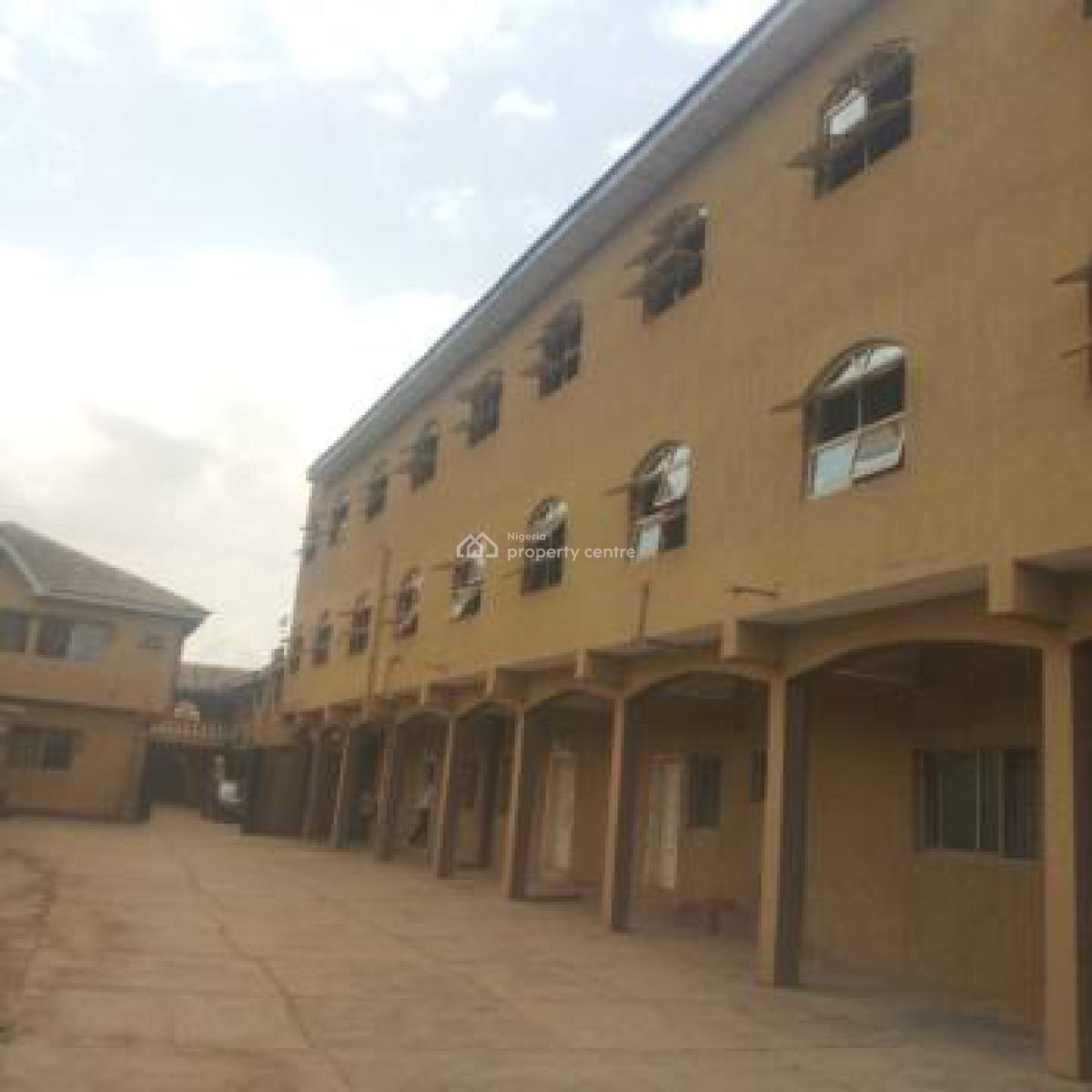Luxury Exclusively Built & Structured Functioning Lounge & Hotel, Off Shell Petroleum/ Coca- Cola Road, Oju- Ore, Bus Stop., Ado-odo/ota, Ogun, Hotel / Guest House for Sale