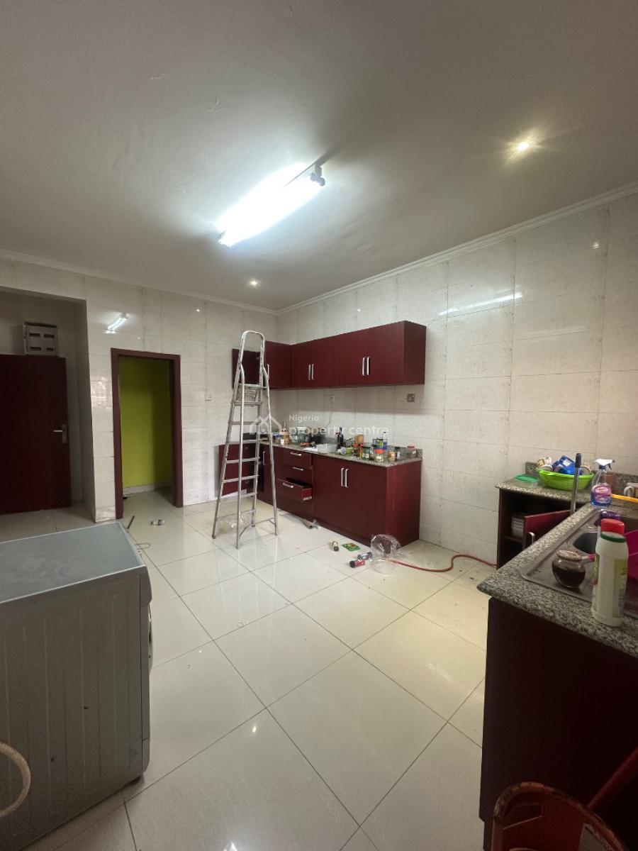 Well Maintained, Fully Serviced, 4 Bedroom Duplex with a Bq, Bourdillion, Chevron, Lekki, Lagos, Semi-detached Duplex for Rent
