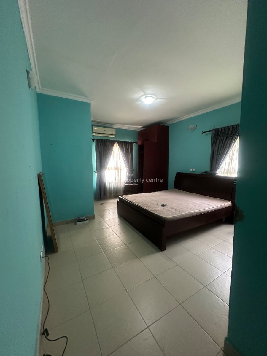 Well Maintained, Fully Serviced, 4 Bedroom Duplex with a Bq, Bourdillion, Chevron, Lekki, Lagos, Semi-detached Duplex for Rent