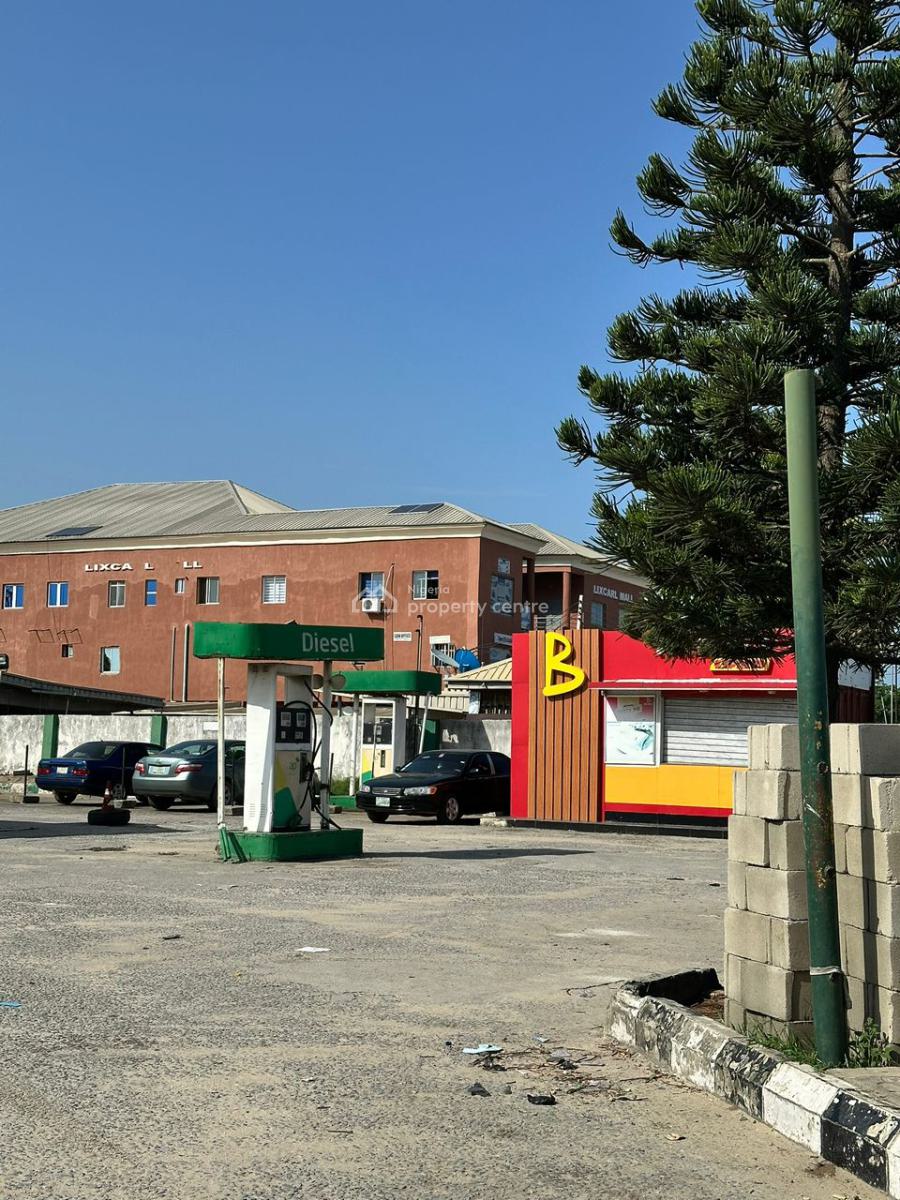 Filling Station with 6 Dual Pump, Awoyaya, Ajah, Lagos, Commercial Property for Rent