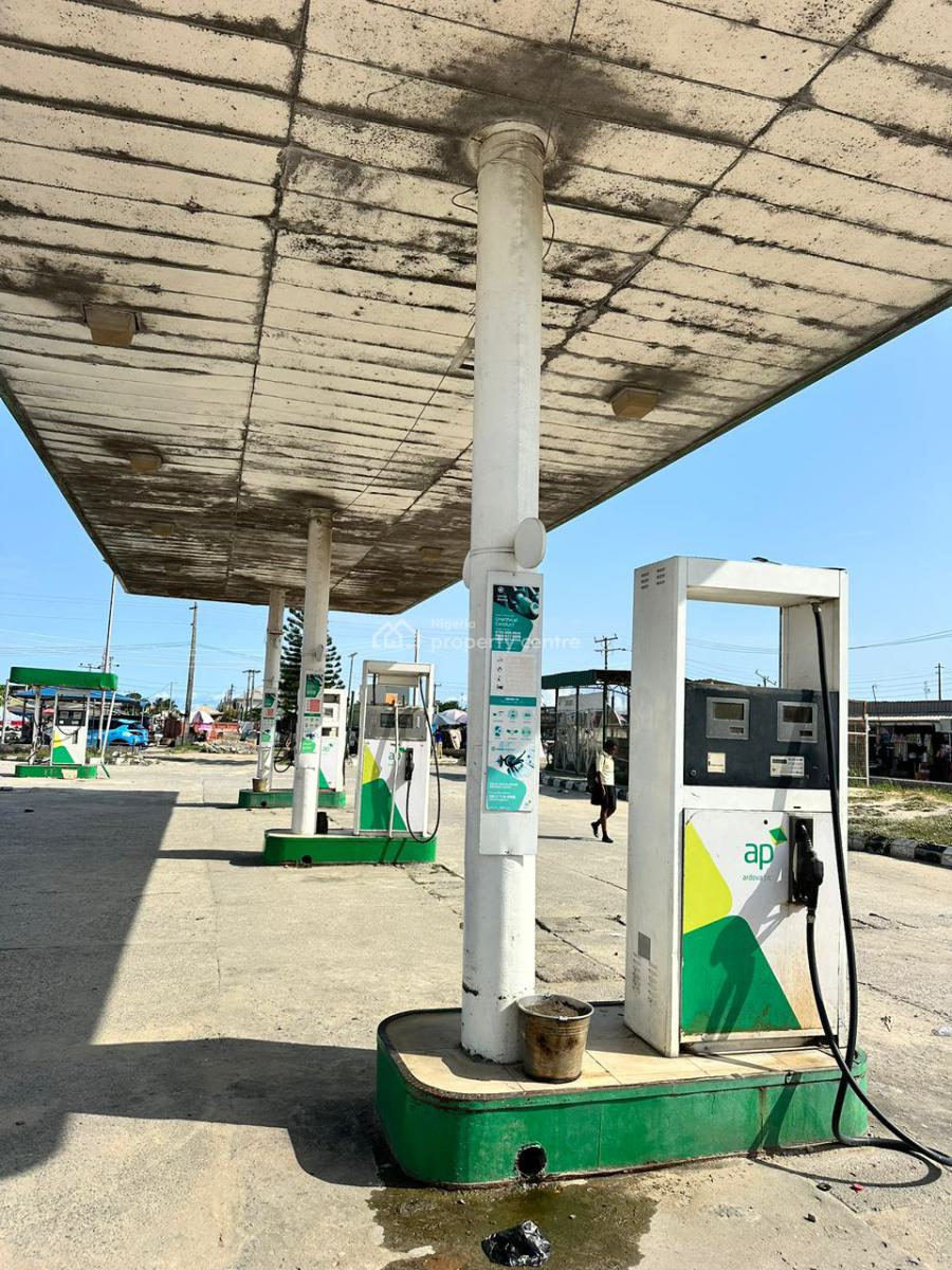 Filling Station with 6 Dual Pump, Awoyaya, Ajah, Lagos, Commercial Property for Rent