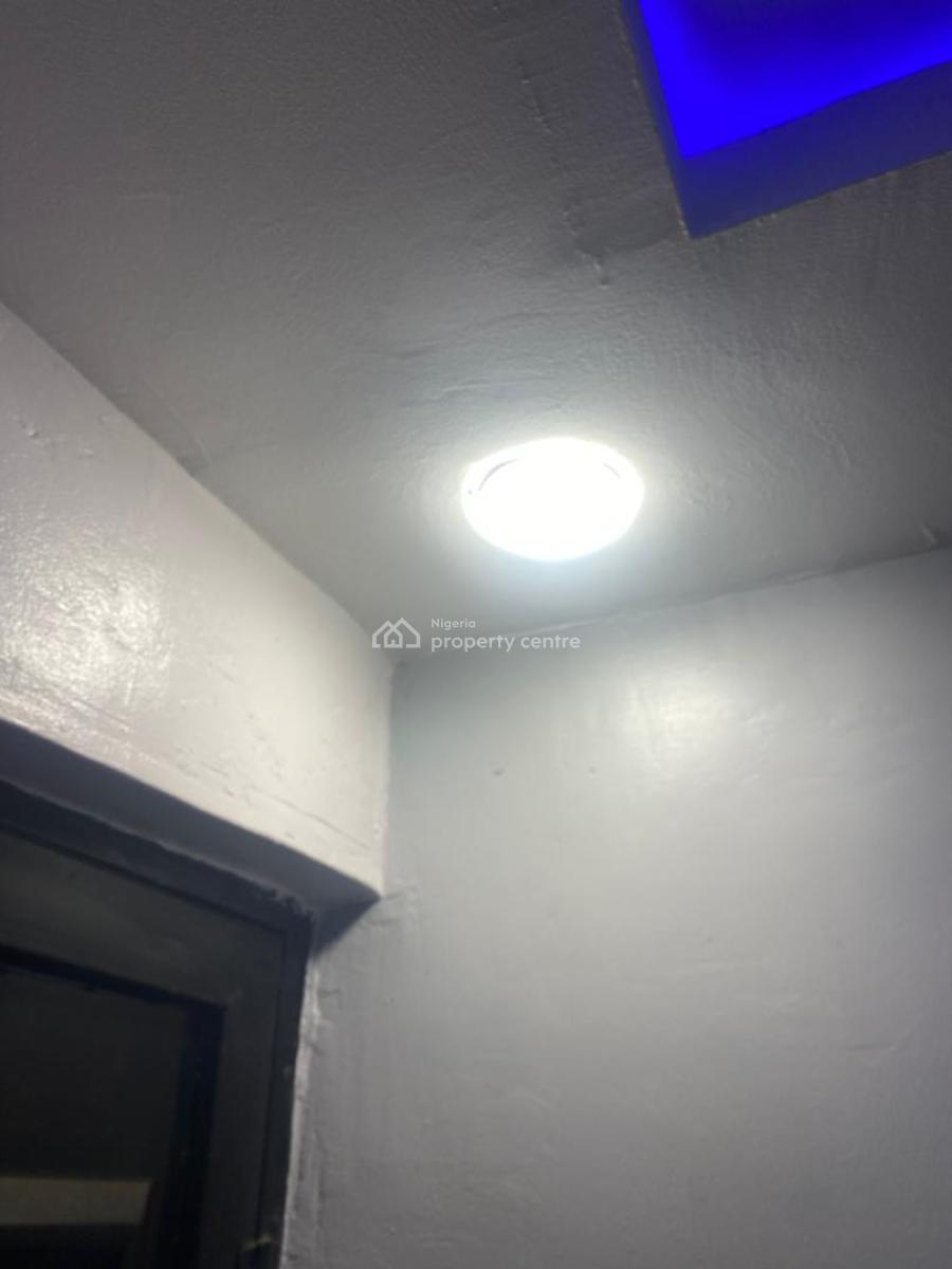 a Furnished Studio Apartment, Animashahun Street, Akoka, Behind Chemist Bus Stop, Akoka, Yaba, Lagos, Self Contain (single Rooms) Short Let
