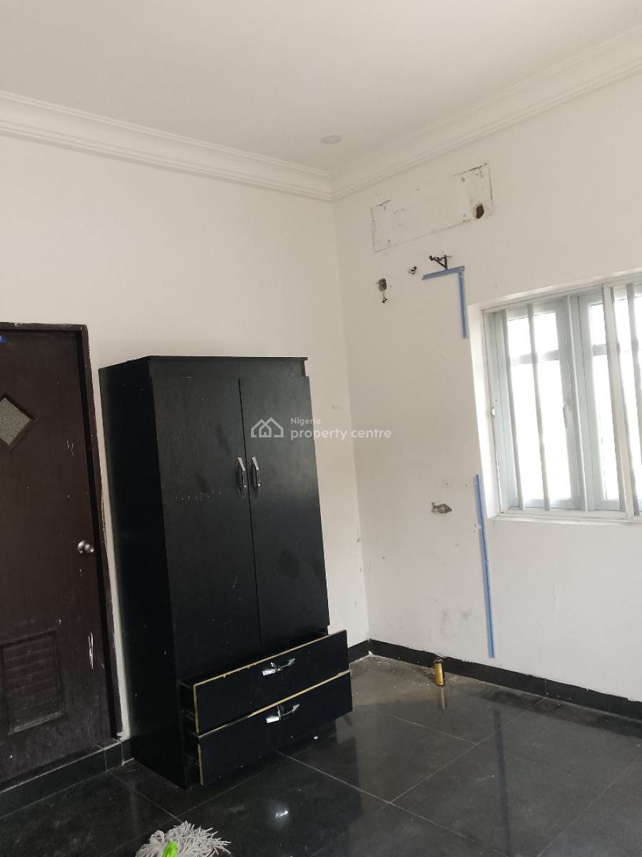 a Spacious 2bedroom Flat Apartment, Ilaje Mobile Road, Ajah, Lagos, Flat / Apartment for Rent