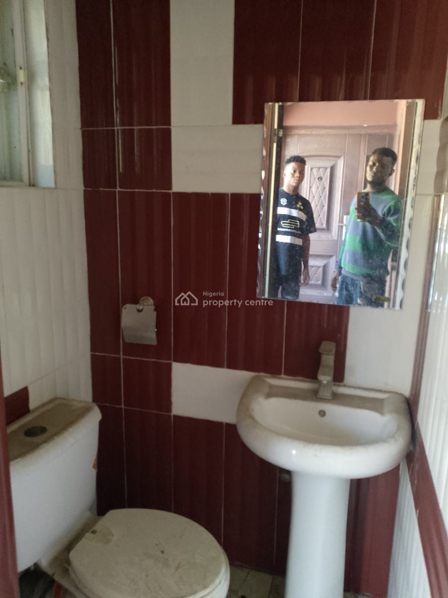 a Spacious 2bedroom Flat Apartment, Ilaje Mobile Road, Ajah, Lagos, Flat / Apartment for Rent