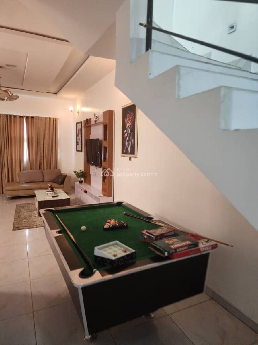 4bedroom House Behind Mega Chicken, House 18b, Road 3 Ikota Villa Estate, Ikota, Lekki, Lagos, Semi-detached Duplex Short Let