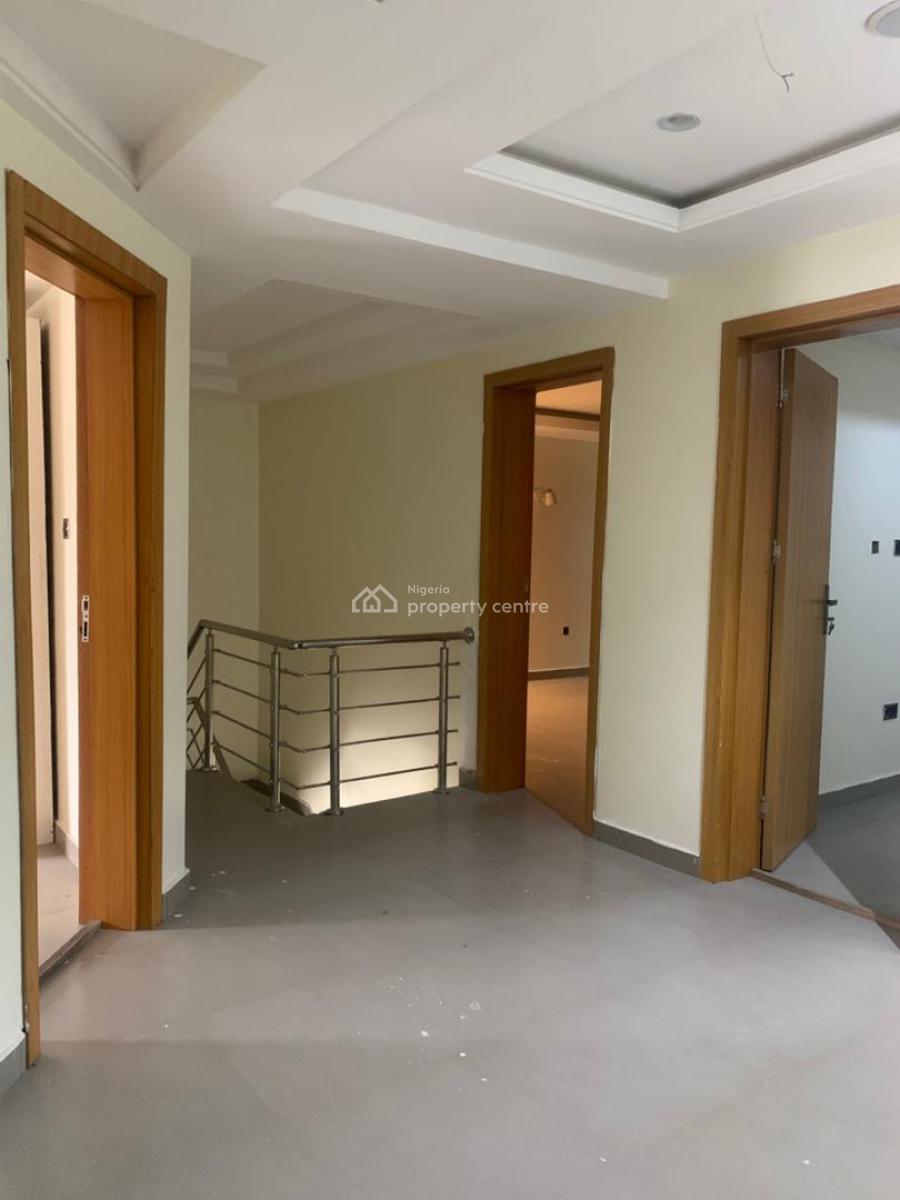 Decent 3 Bedroom Apartment Within a Nice Neighborhood, Orchid Road, Lekki, Lagos, Flat / Apartment for Rent
