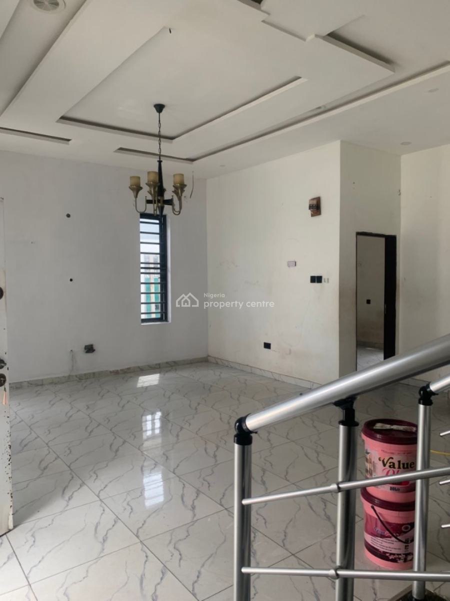Lovely Serviced 4 Bedroom Terrace Duplex Within a Nice Neighborhood, Orchid Road, Lekki, Lagos, Terraced Duplex for Rent