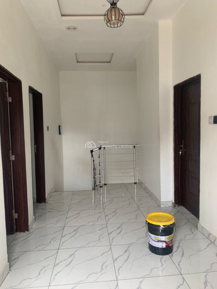 Lovely Serviced 4 Bedroom Terrace Duplex Within a Nice Neighborhood, Orchid Road, Lekki, Lagos, Terraced Duplex for Rent