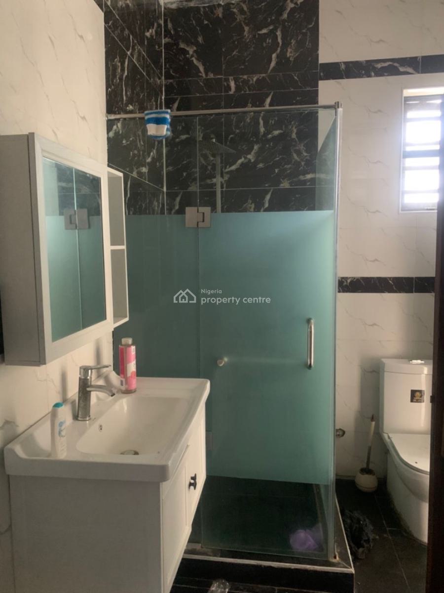 Lovely Serviced 4 Bedroom Terrace Duplex Within a Nice Neighborhood, Orchid Road, Lekki, Lagos, Terraced Duplex for Rent