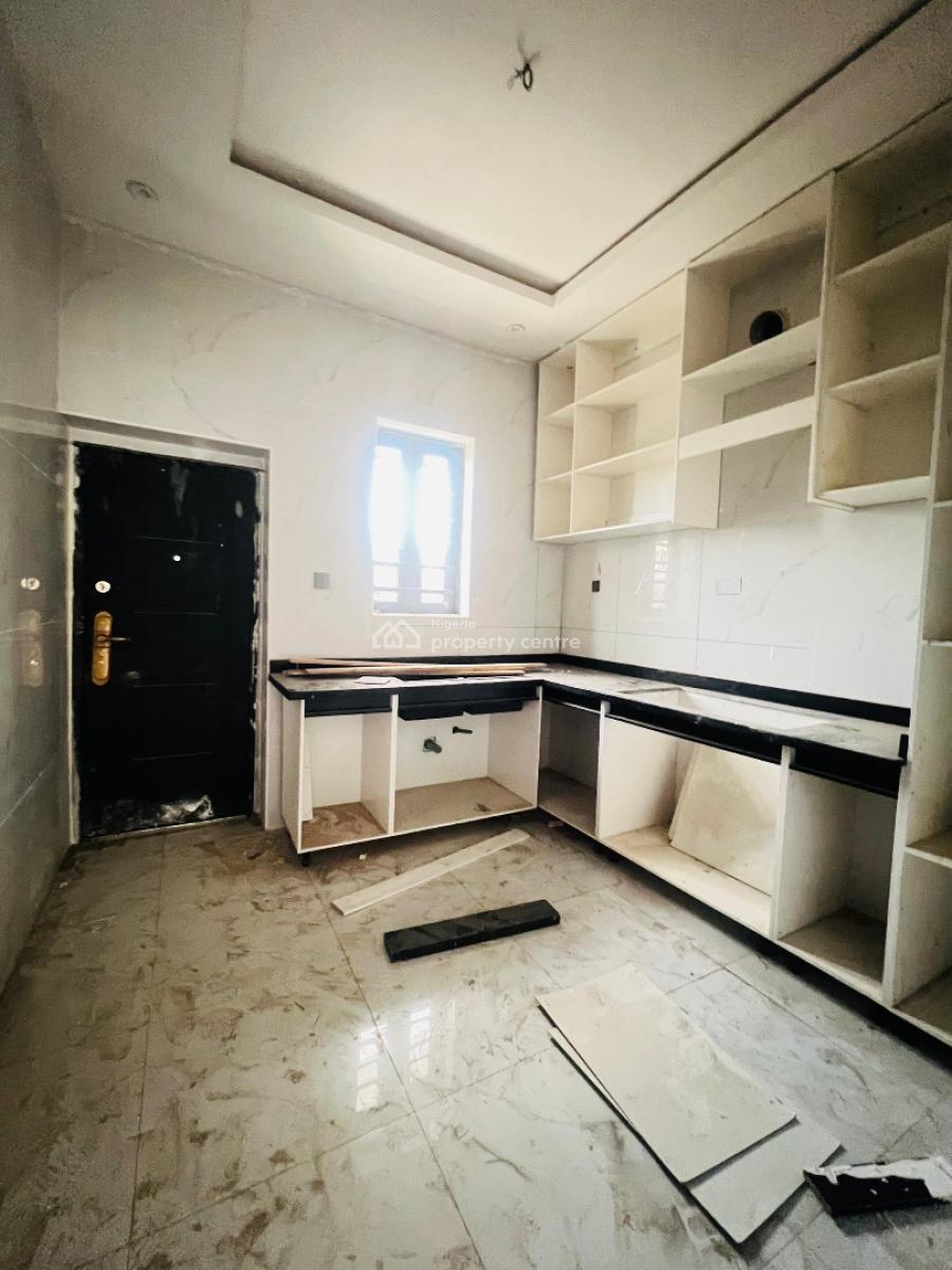 Captivating 4 Bedroom Terrace Duplex Plus Bq, Magodo, Lagos, Terraced Duplex for Sale