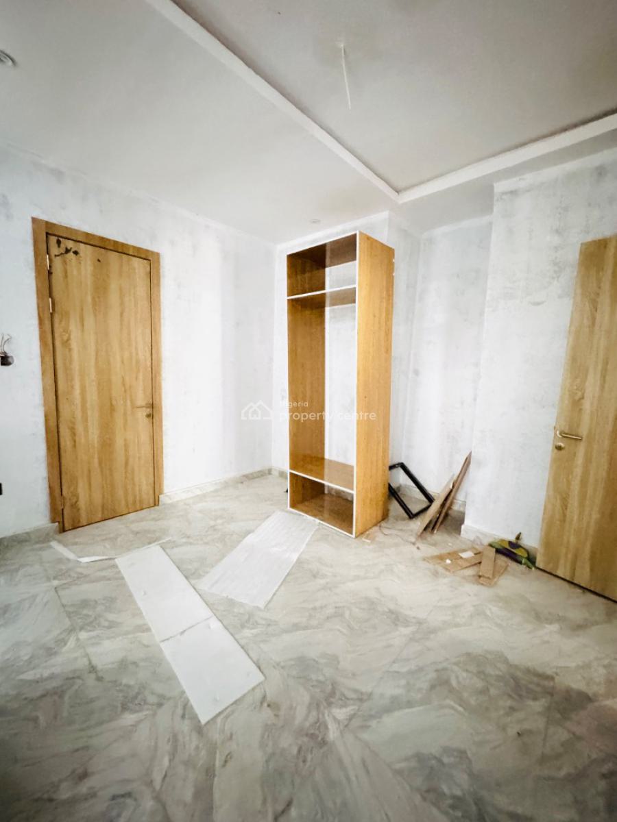 Spacious 1 Bedroom Apartment, Ikota, Lekki, Lagos, Mini Flat (room and Parlour) for Sale