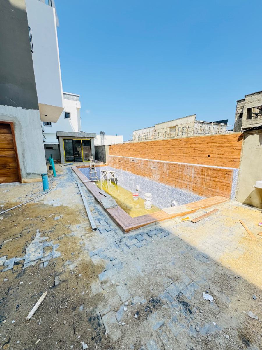 Spacious 1 Bedroom Apartment, Ikota, Lekki, Lagos, Mini Flat (room and Parlour) for Sale