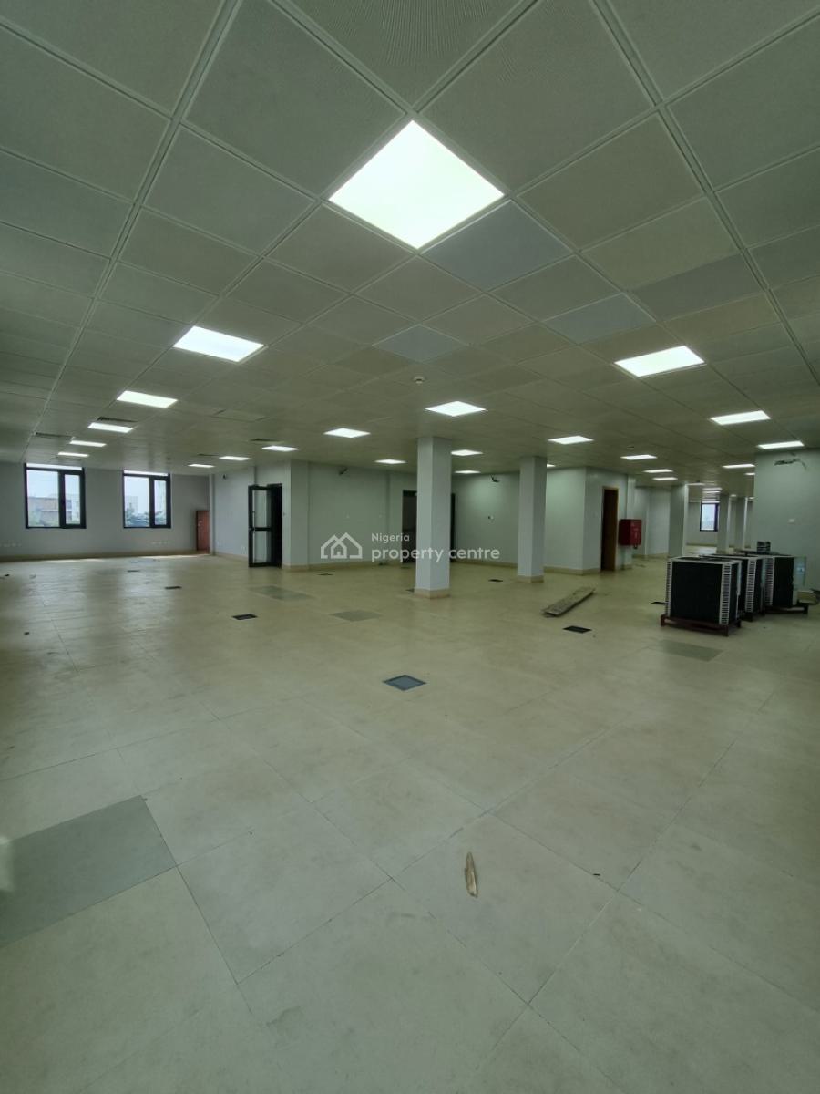 a First Floor 412 Sqm Office Space with Conveniences, Ikeja Gra, Ikeja, Lagos, Office Space for Rent