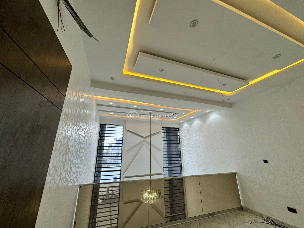 5 Bedroom Duplex, Osapa, Lekki, Lagos, Detached Duplex for Sale