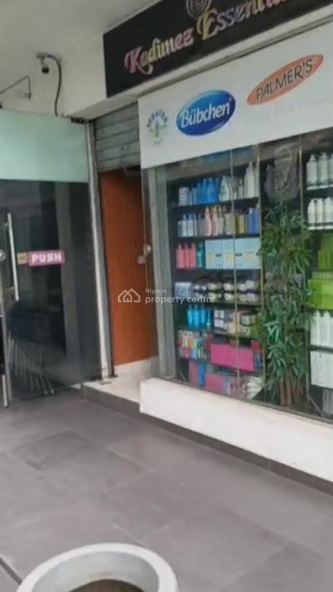 Corporate Shop on 23 Road Festac, 23 Road Festac Town Lagos, Amuwo Odofin, Lagos, Shop for Rent