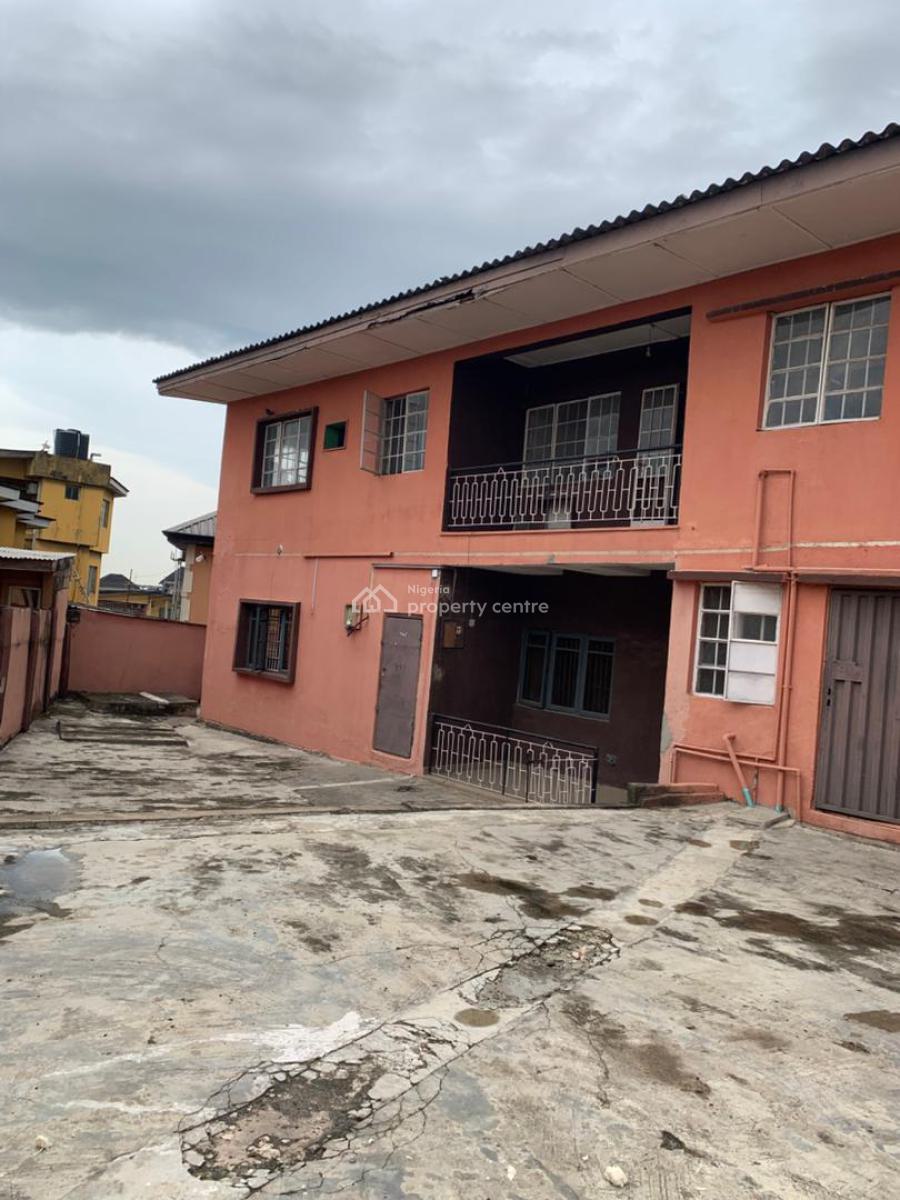Block of 4 Flats Residential Building, Mende, Maryland, Lagos, Block of Flats for Sale