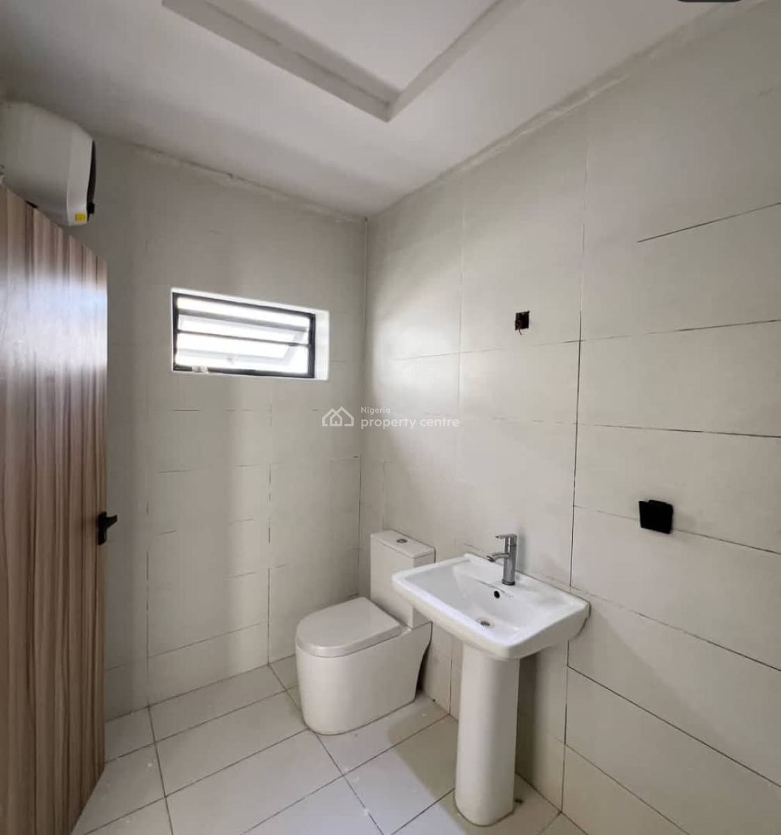 a Spacious Brand New 5 Bedroom Full Detached with Bq in a Sec, Chevron Lekki Lagos, Lekki, Lagos, Detached Duplex for Rent