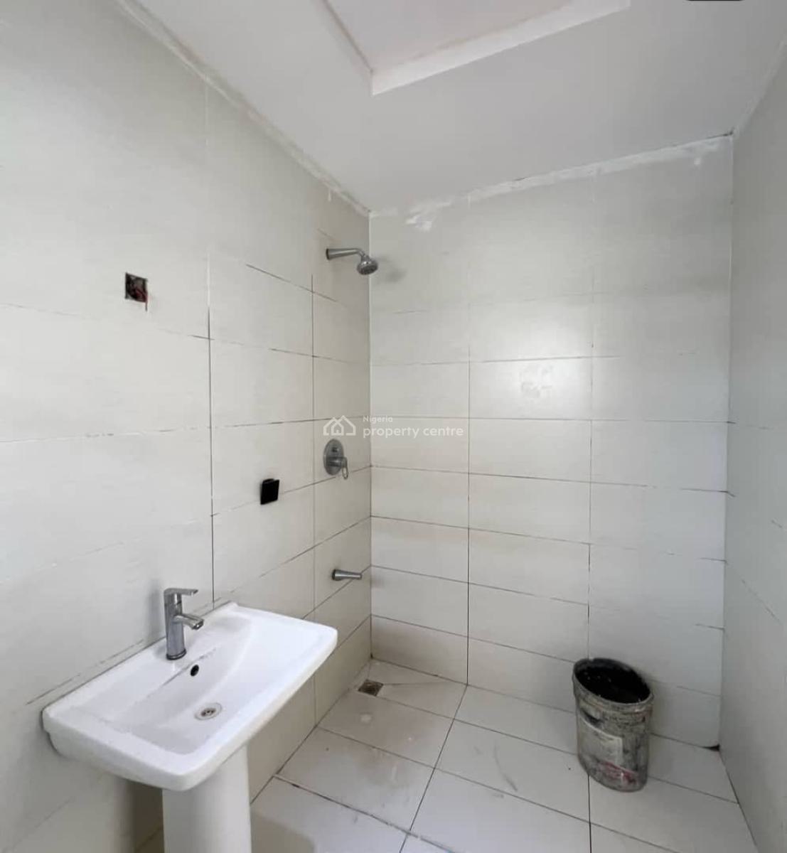 a Spacious Brand New 5 Bedroom Full Detached with Bq in a Sec, Chevron Lekki Lagos, Lekki, Lagos, Detached Duplex for Rent