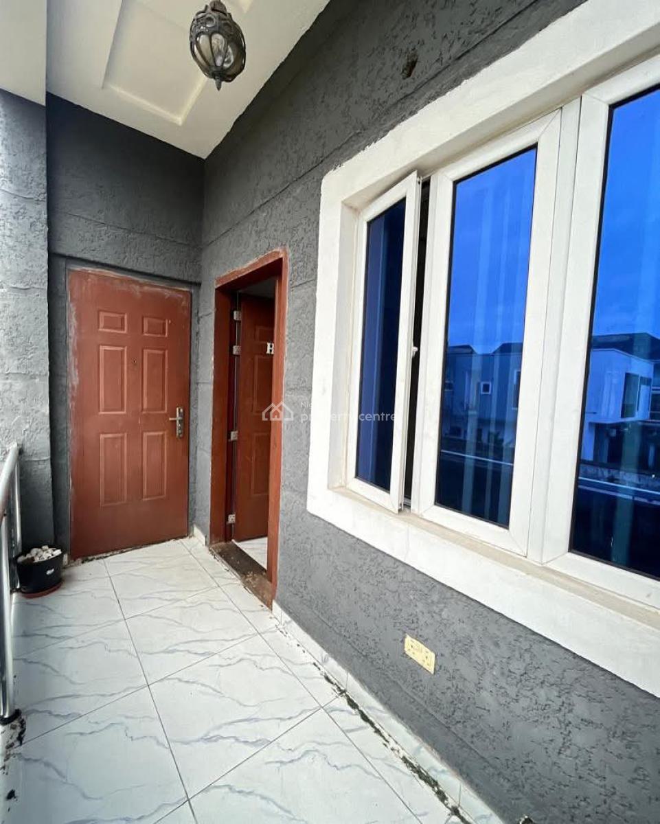 3 Bedroom Apartment, Osapa, Lekki, Lagos, Flat / Apartment for Sale