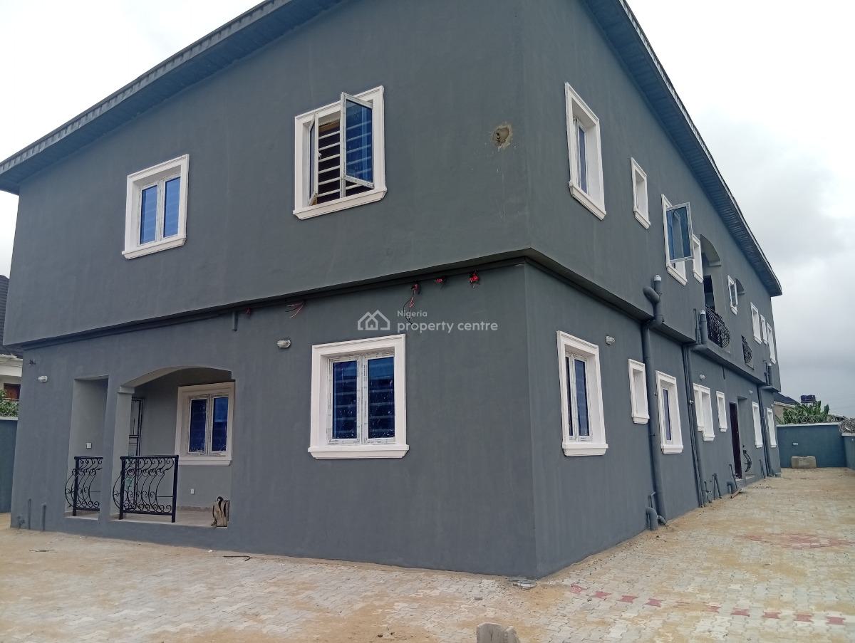 2 Bedrooms Flat, Upstairs, Off Jehovah Witness Road, Elemoro, Bogije, Ibeju Lekki, Lagos, House for Rent