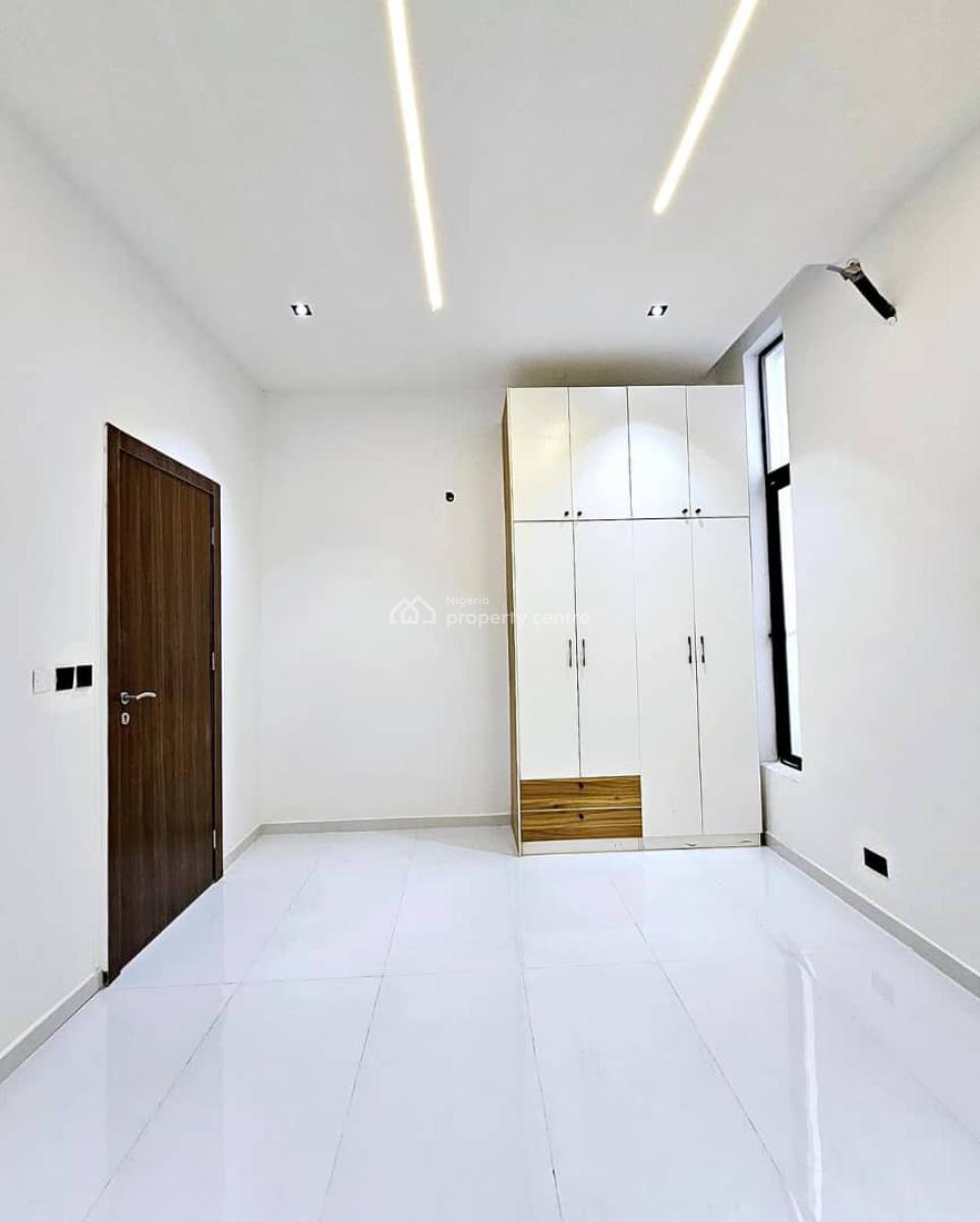 Well Finished 4 Bedroom Detached Duplex with a Bq, Ikota, Lekki, Lagos, Detached Duplex for Sale