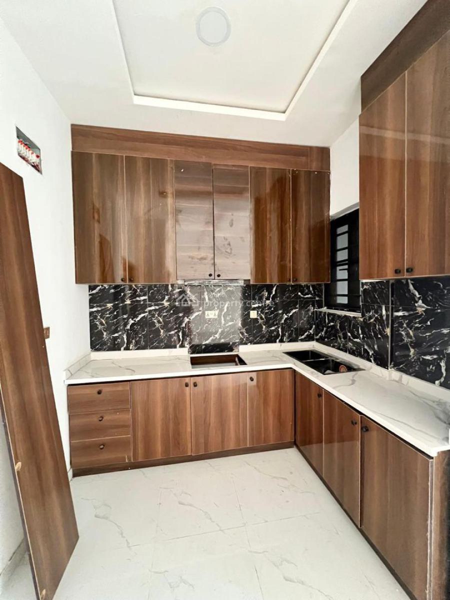 Executive Very Spacious Luxury 2bedroom Apartment, Orchid Hotel Road, Lekki, Lagos, Flat / Apartment for Rent