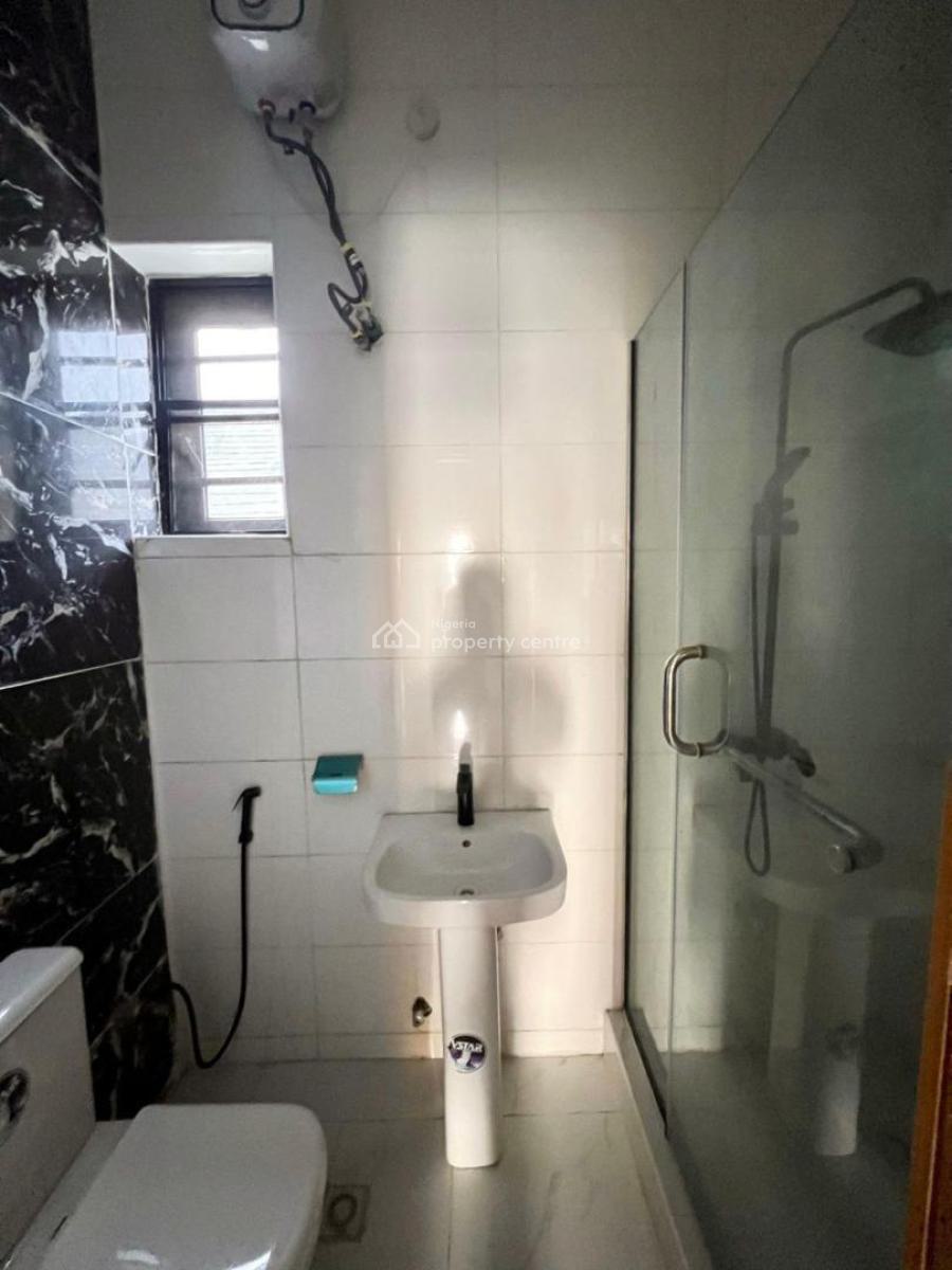 Executive Very Spacious Luxury 2bedroom Apartment, Orchid Hotel Road, Lekki, Lagos, Flat / Apartment for Rent