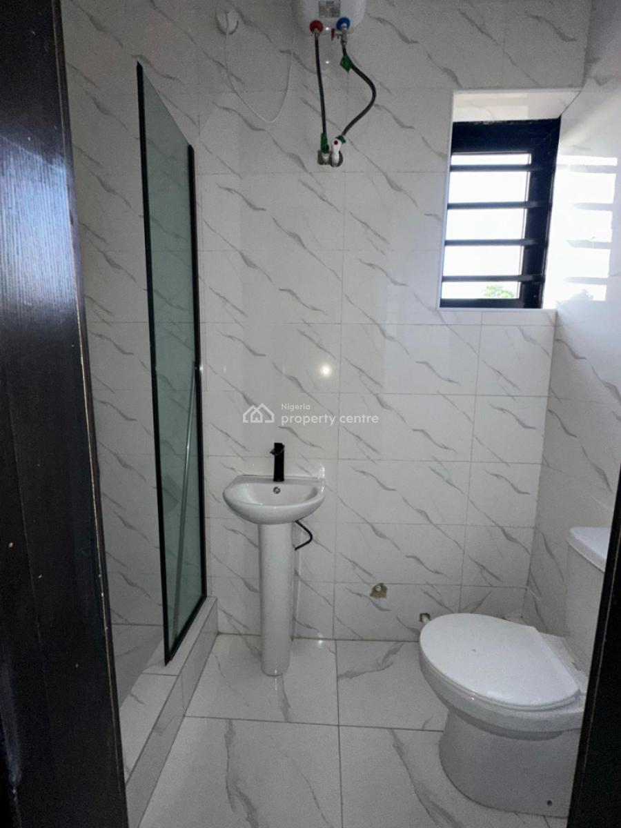 Well-finished 4-bedroom Semi-detached Duplex with Bq, Orchid, Lekki, Lagos, Semi-detached Duplex for Sale