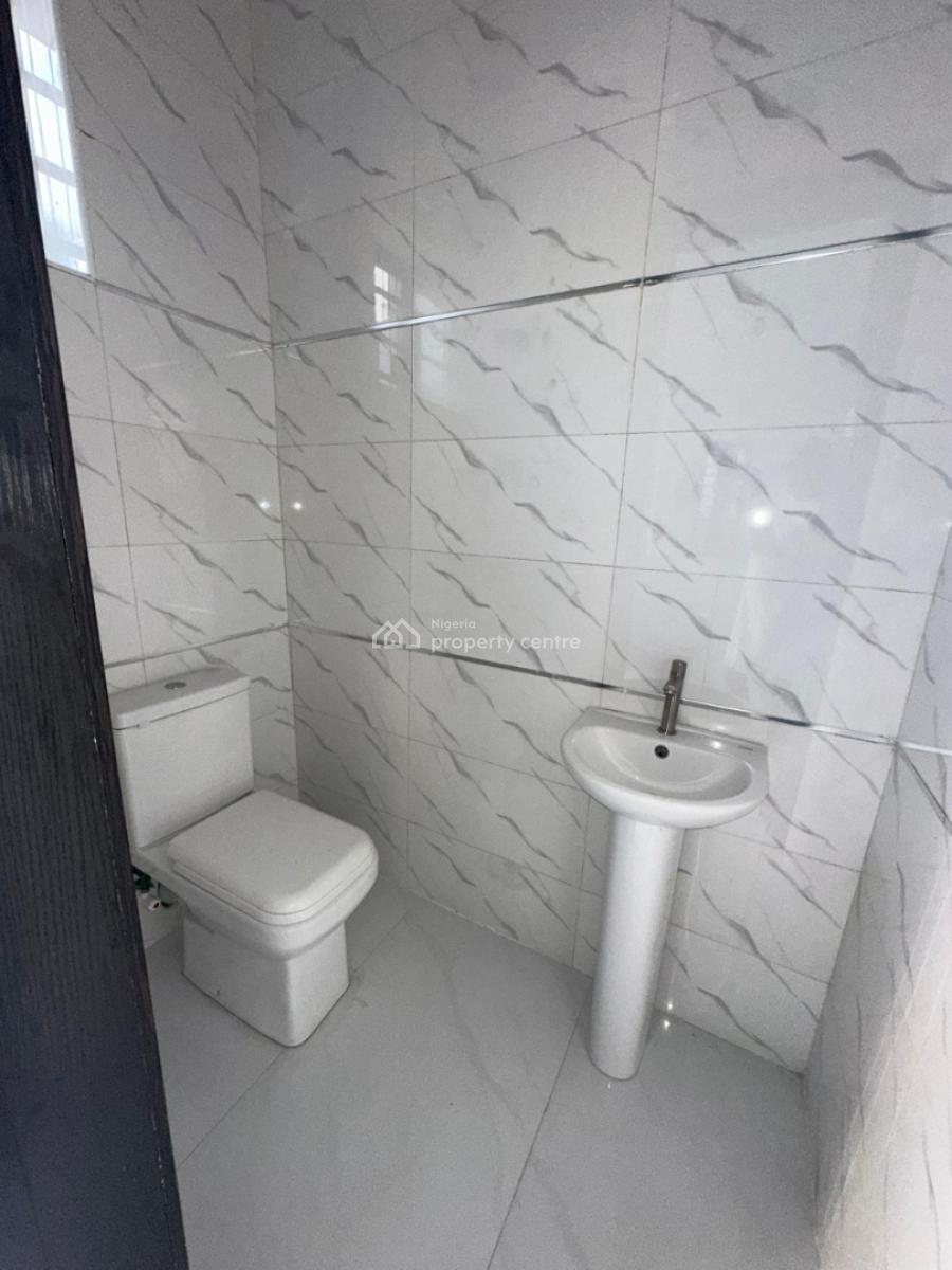 Well-finished 4-bedroom Semi-detached Duplex with Bq, Orchid, Lekki, Lagos, Semi-detached Duplex for Sale