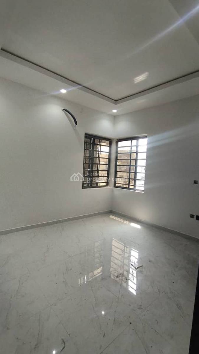 Newly Built Self Serviced 2 Bedroom Apartment with Bq, Off Admiralty Way, Lekki Phase 1, Lekki, Lagos, Flat / Apartment for Rent
