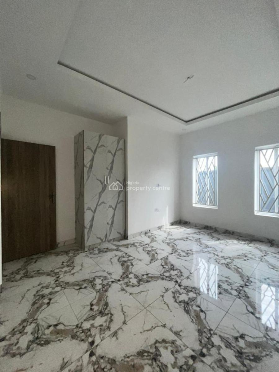 Executive Newly Built 2bedroom Apartment, Mobil Road, Ilaje, Ajah, Lagos, Flat / Apartment for Rent
