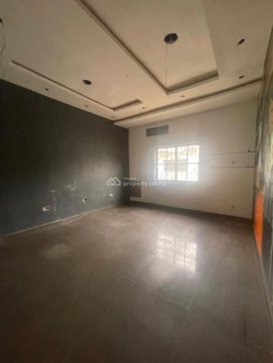 a Standard, Exquisite 4-in-1 Shop Space, Lekki Phase 1, Lekki, Lagos, Shop for Rent