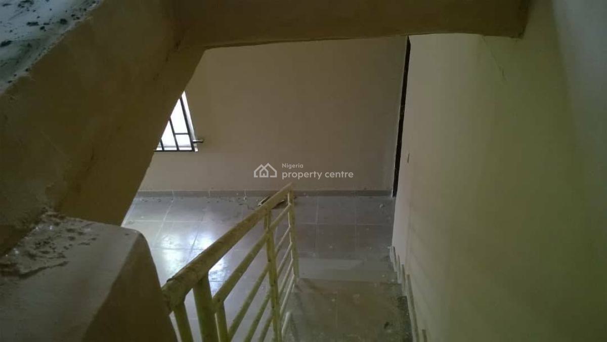 Executive 2bedroom Terrace Duplex Alone in The Compound with Guest Toi, Shalom Estate Gbetu, Awoyaya, Ibeju Lekki, Lagos, Terraced Duplex for Rent