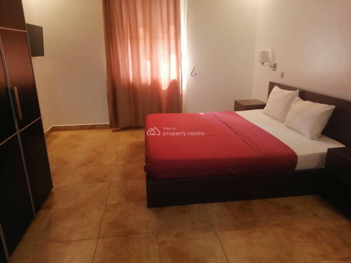 3 Bedroom Furnished Flat, Off Second Avenue, Old Ikoyi, Ikoyi, Lagos, Flat / Apartment for Rent