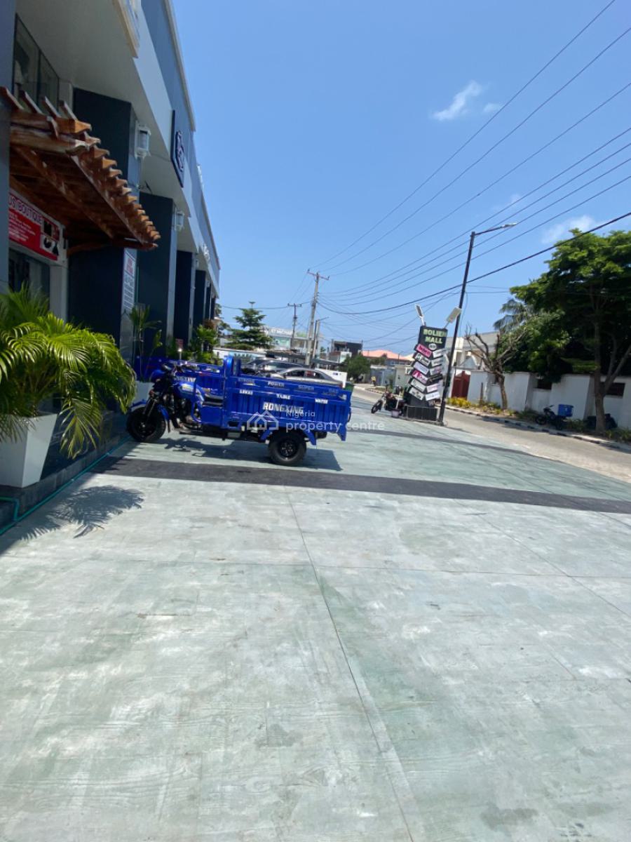33 Square Meters Office Space/ Serviced (mall), Phase One Lekki, Lekki Phase 1, Lekki, Lagos, Plaza / Complex / Mall for Rent