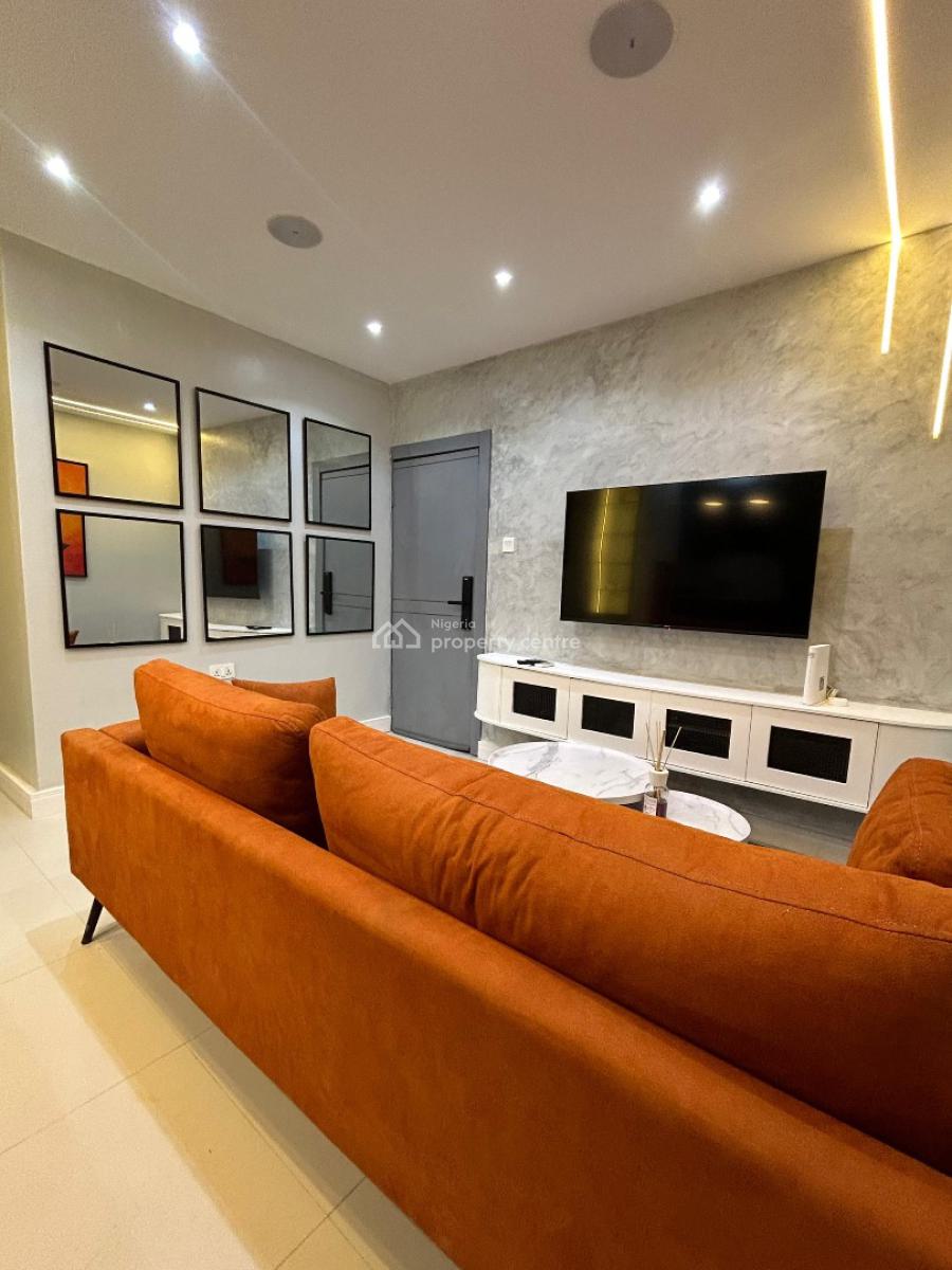 Ready for a Smart Getaway?  Book Our 2-bedroom Starlight Apartment!, Lekki Phase 1, Lekki, Lagos, Flat / Apartment Short Let