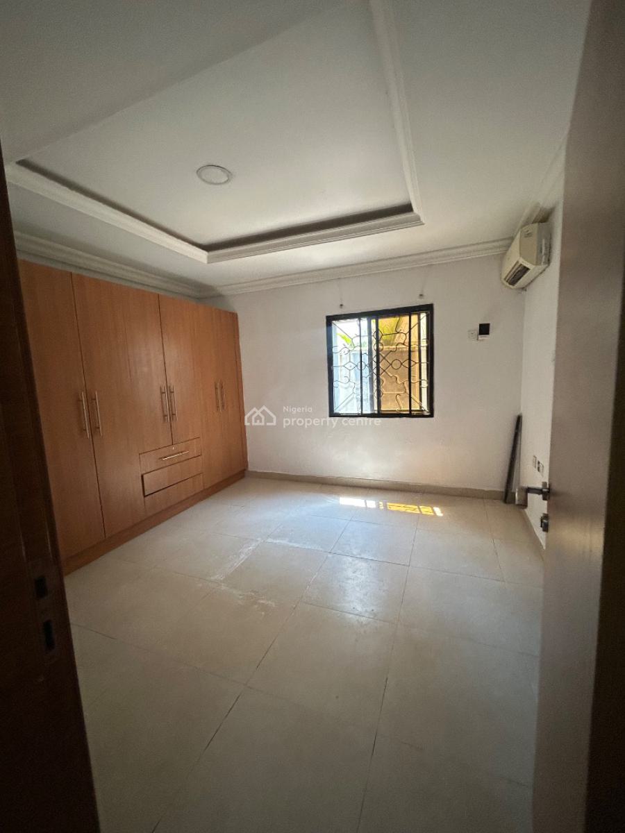 Large Unfurnished 3 Bedroom, Old Ikoyi, Ikoyi, Lagos, Flat / Apartment for Rent