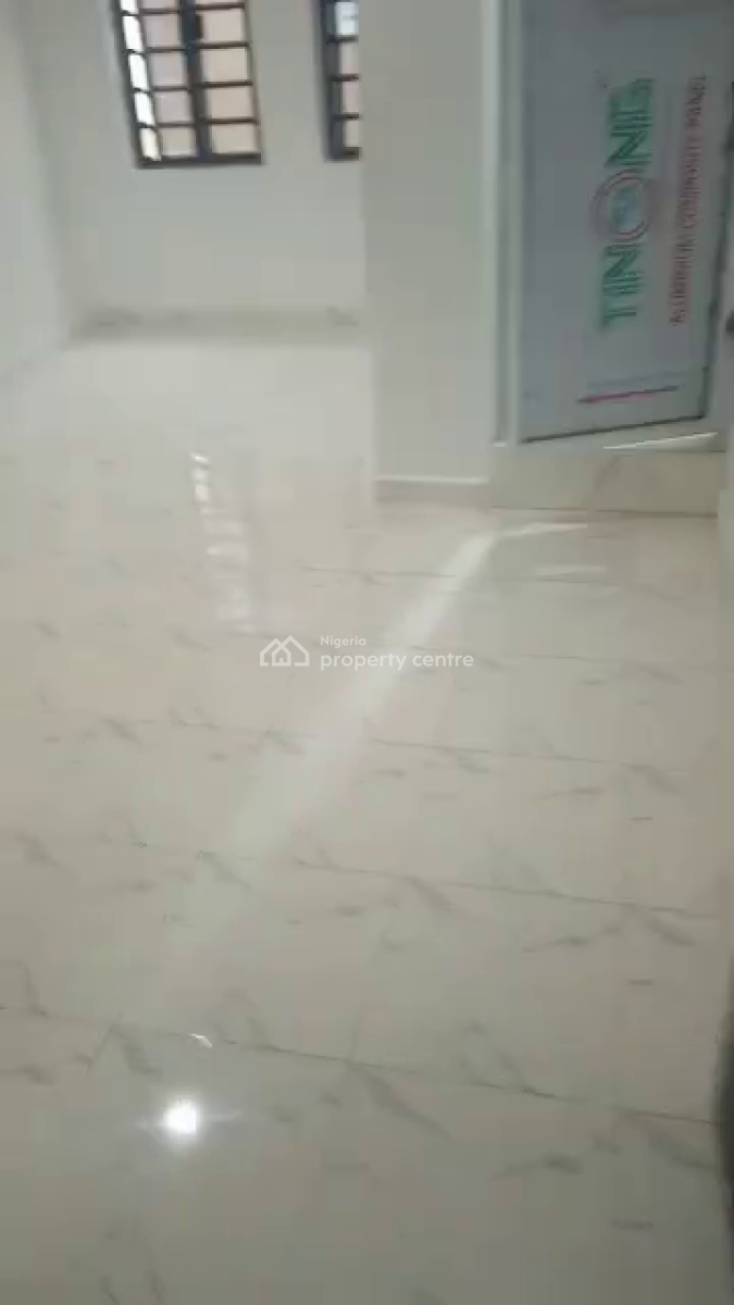 Luxury 2 Bedroom Flat, Mafoluku, Oshodi, Lagos, Flat / Apartment for Rent