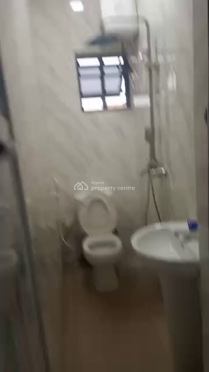Luxury 2 Bedroom Flat, Mafoluku, Oshodi, Lagos, Flat / Apartment for Rent