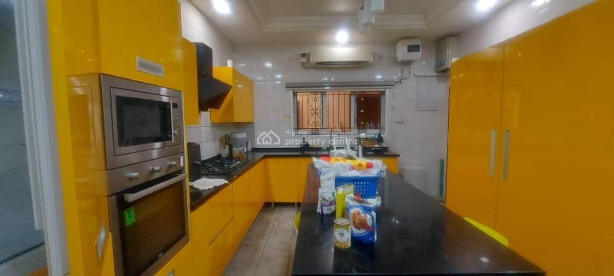 Exquisite Fully Serviced 3 Bedroom Apartment with Bq, Off Bourdillon Road, Old Ikoyi, Ikoyi, Lagos, Block of Flats for Sale