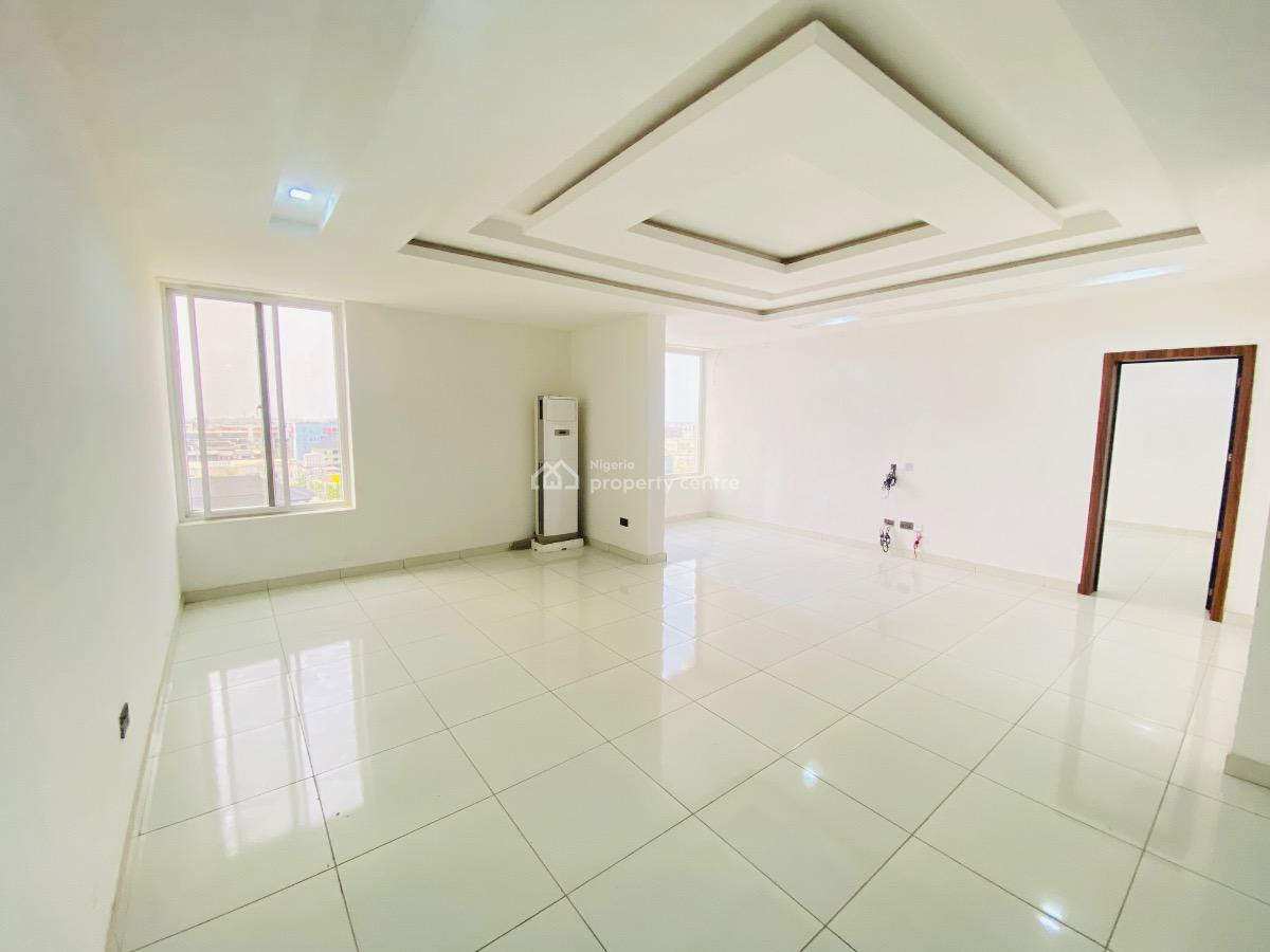 Newly Built 4 Bedroom Pent House with Bq, Lounge & Swimming Pool, Chisco, Ikate, Lekki, Lagos, Block of Flats for Sale