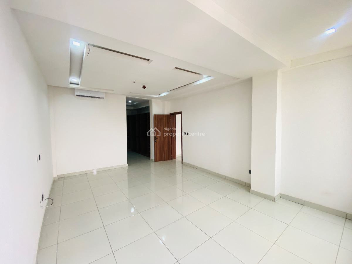 Newly Built 4 Bedroom Pent House with Bq, Lounge & Swimming Pool, Chisco, Ikate, Lekki, Lagos, Block of Flats for Sale