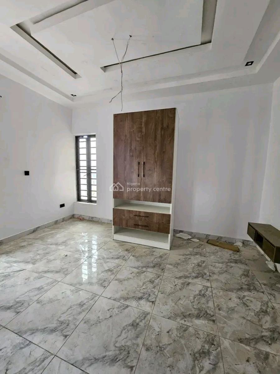 Fully Serviced 2 Bedroom Apartment with Swimming Pool & Gym, Ikate, Lekki, Lagos, Flat / Apartment for Sale