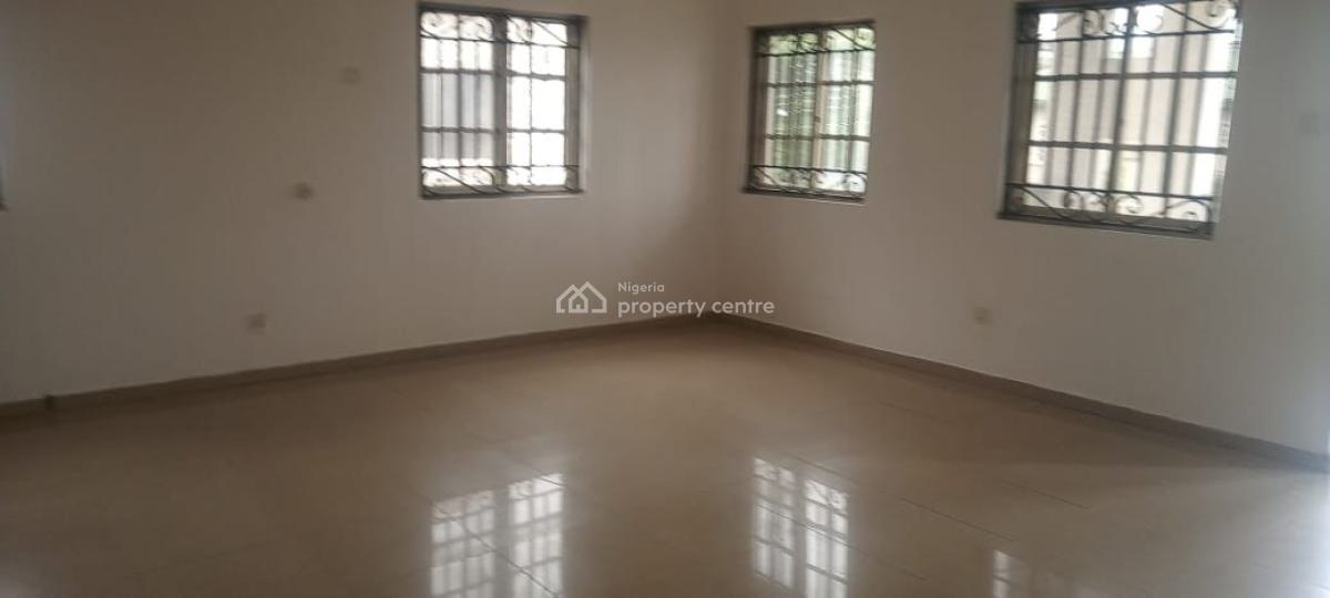 4 Bedroom Semi Detached, Lekki Phase 1, Lekki, Lagos, Semi-detached Duplex for Sale