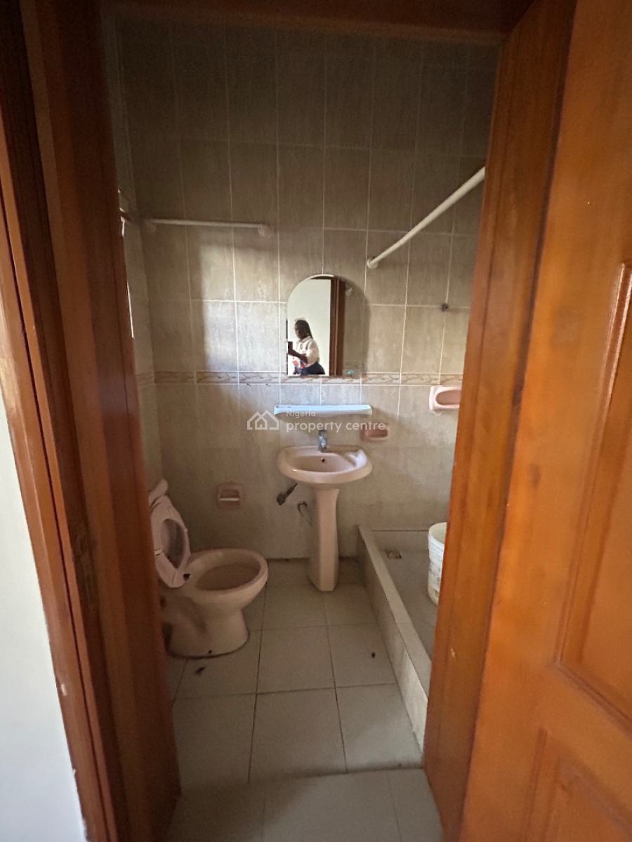 4 Bedrooms Semi Detached Duplex, Lekki Phase 1, Lekki, Lagos, Semi-detached Duplex for Rent