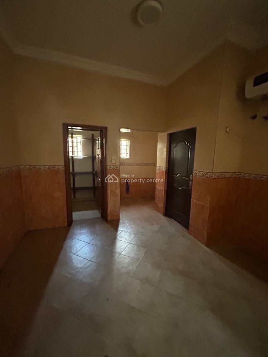 4 Bedrooms Semi Detached Duplex, Lekki Phase 1, Lekki, Lagos, Semi-detached Duplex for Rent