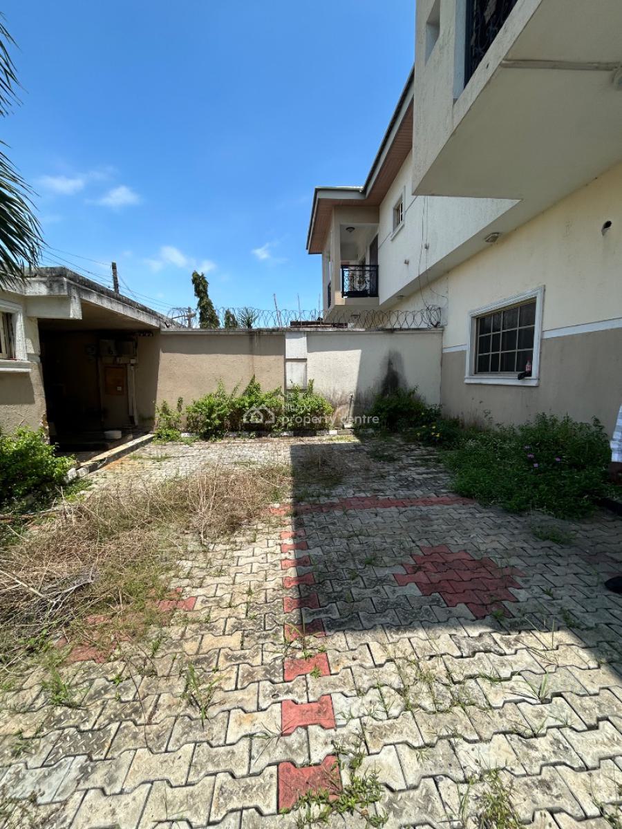 4 Bedrooms Semi Detached Duplex, Lekki Phase 1, Lekki, Lagos, Semi-detached Duplex for Rent